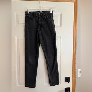RSQ Women’s vintage mom black washed denim Jean. Size 26